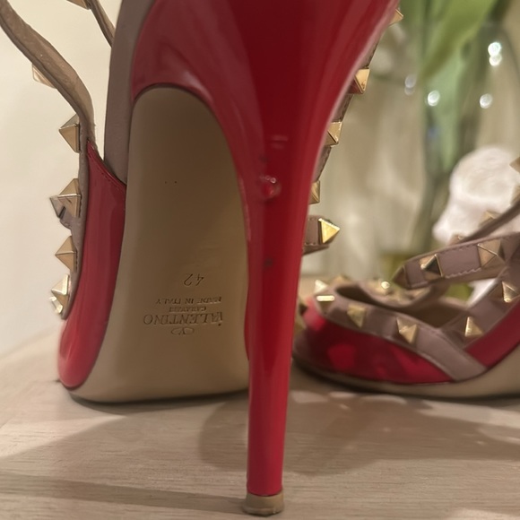 💯 Authentic Valentino Rockstud Pumps-FIRM - Picture 8 of 10